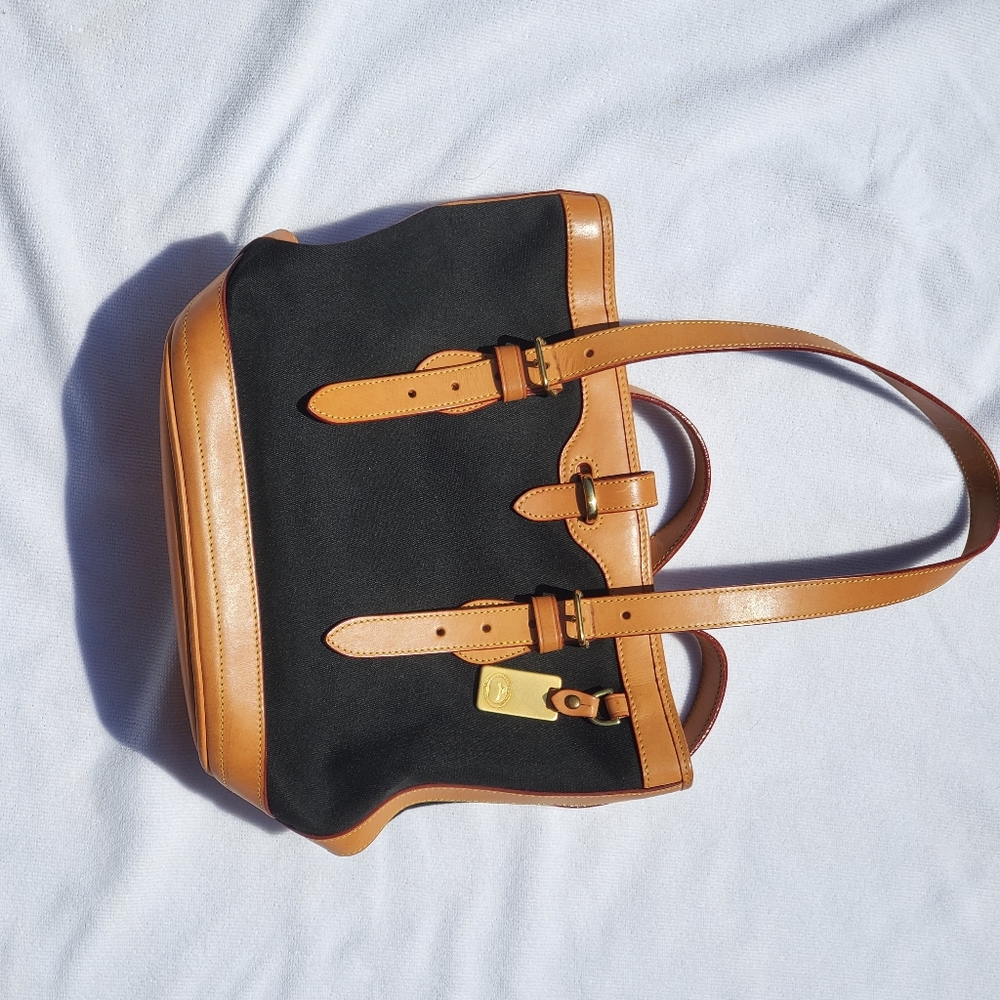 Dooney & Bourke Purse